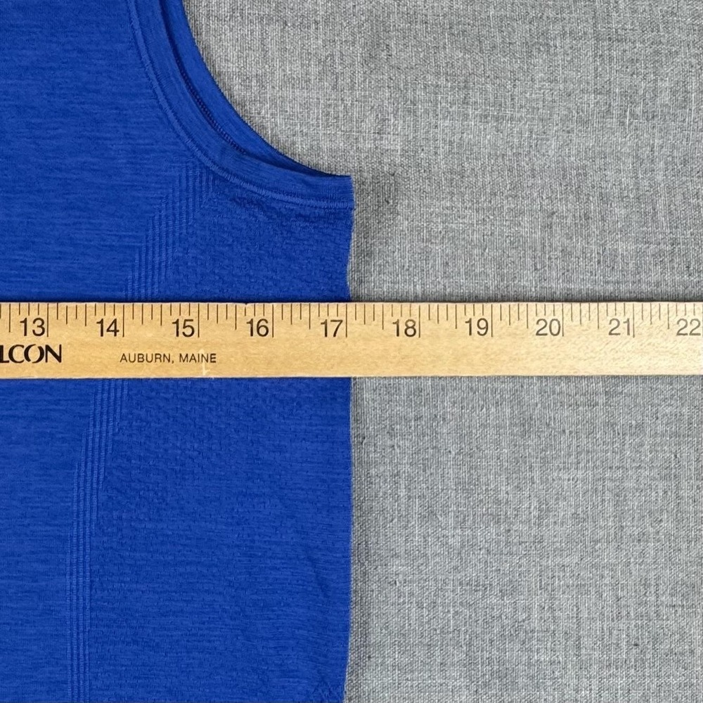 Alo Tank Top Mens Small Blue Sleeveless Seamless Lightweight Yoga Gym Athletic - Picture 6 of 7